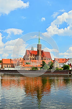 Monuments in WrocÃâaw on the banks of the Oder as seen from the other side on a sunny day